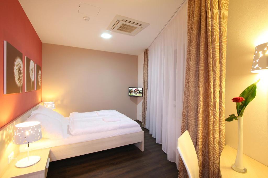 Hotel Gól garni Olomouc Quarto foto